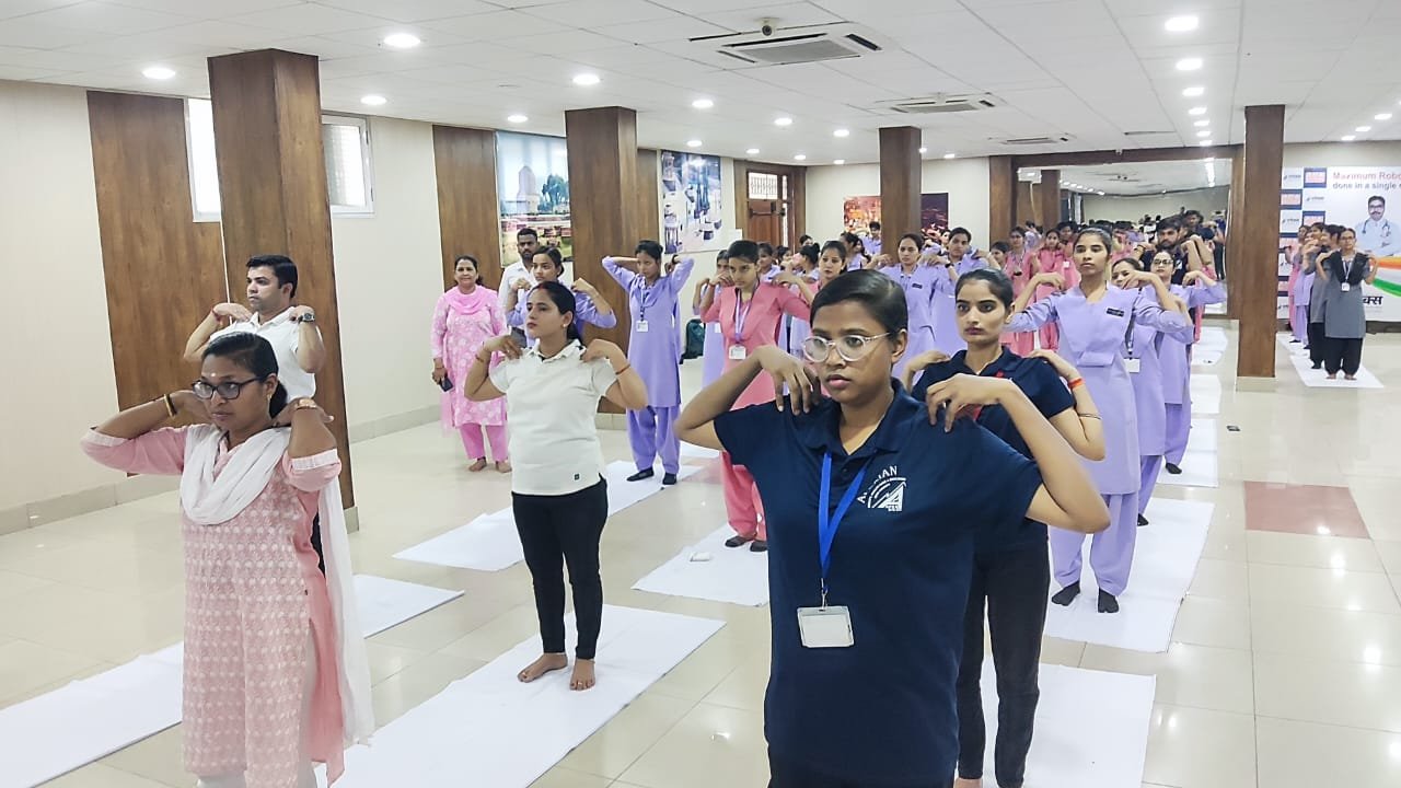 apexparamedicalinstitute